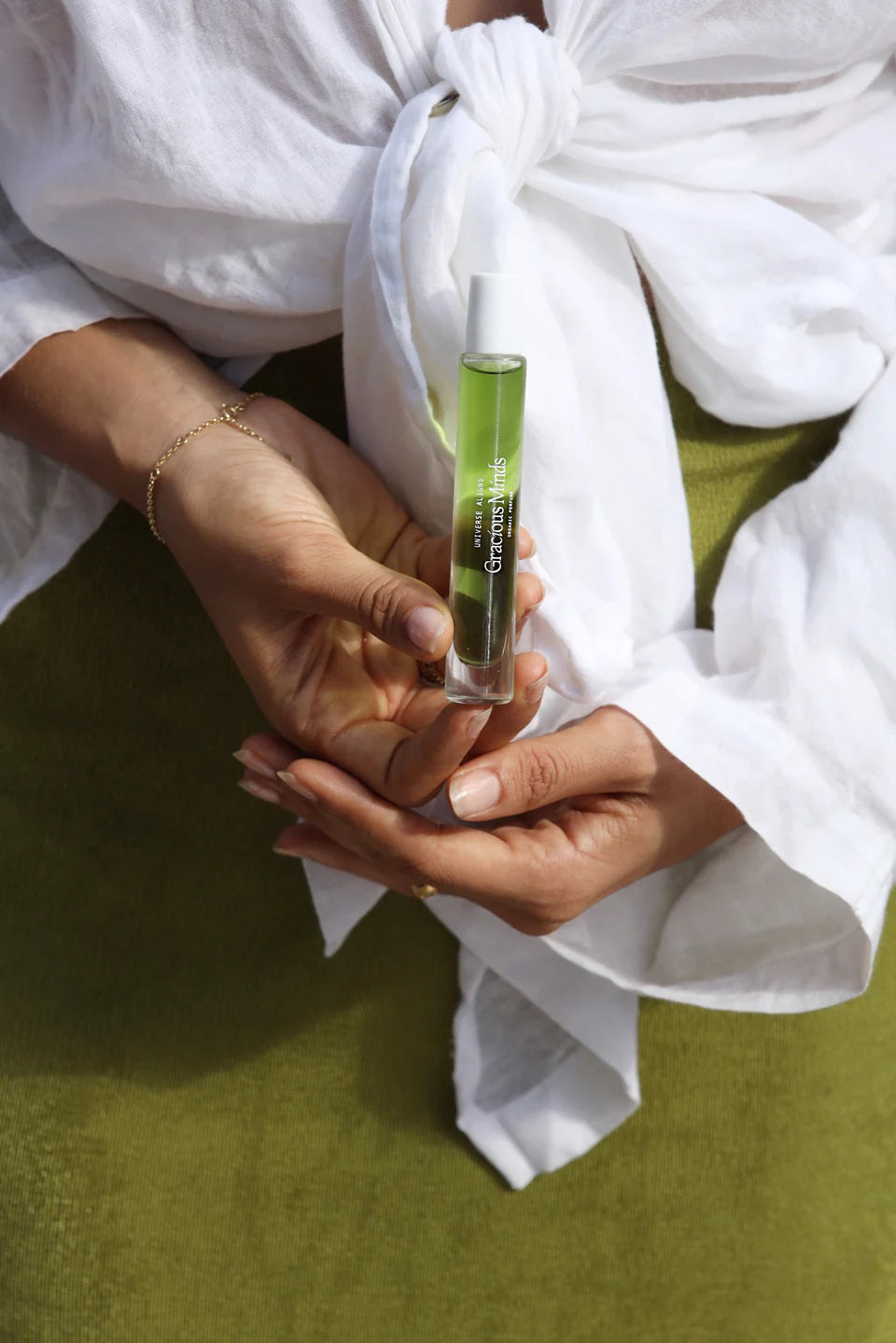 Universe Aligns Organic Perfume