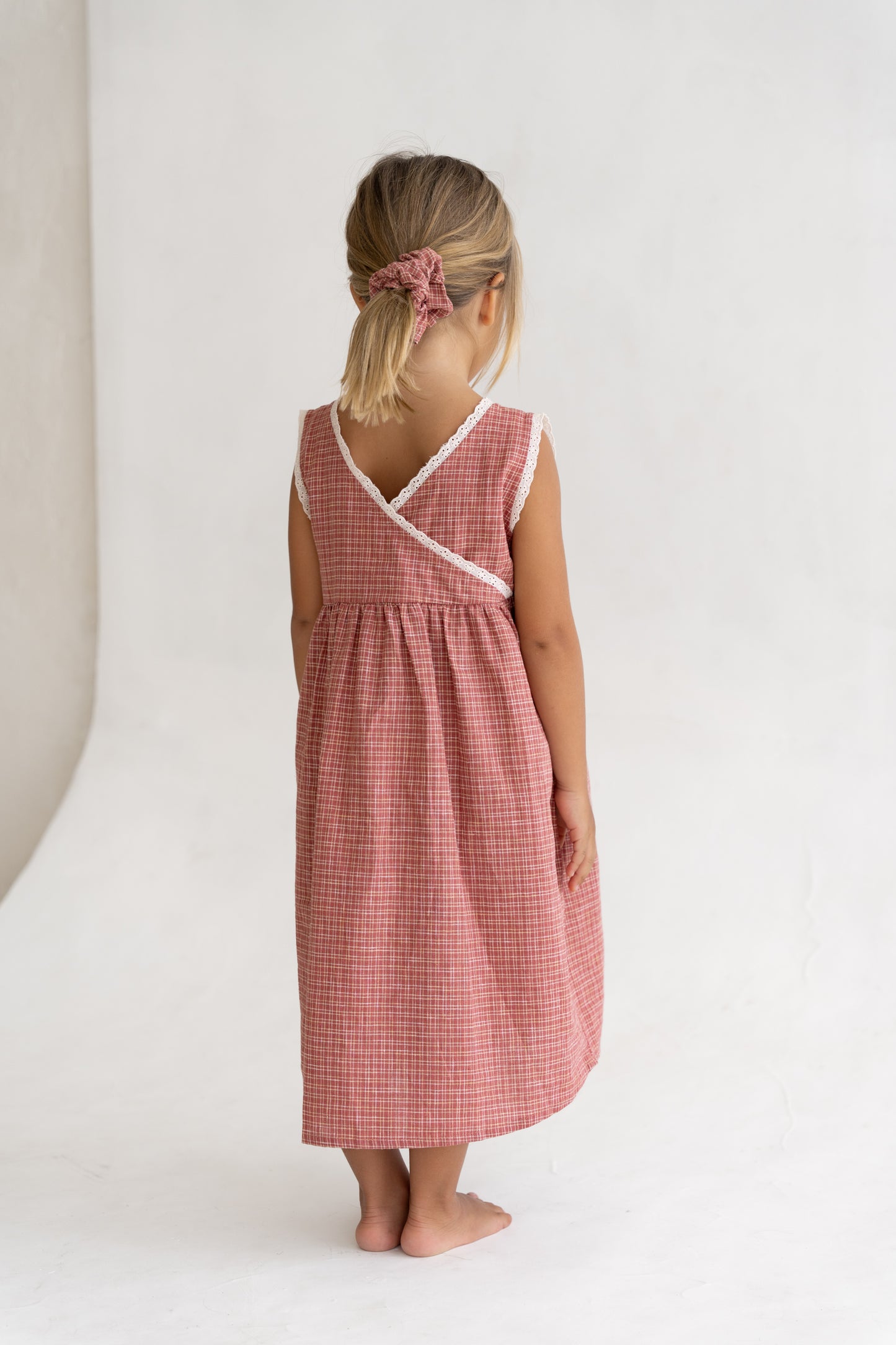 Scrunchie | Red Plaid