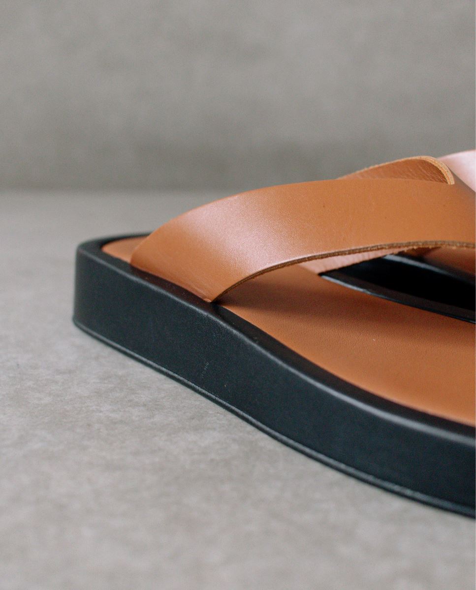 Overcast Slide Thong - Tan